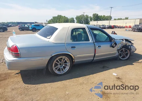 2004 Mercury Grand Marquis Gs из США, поврежденный, VIN 2MEFM74WX4X672773